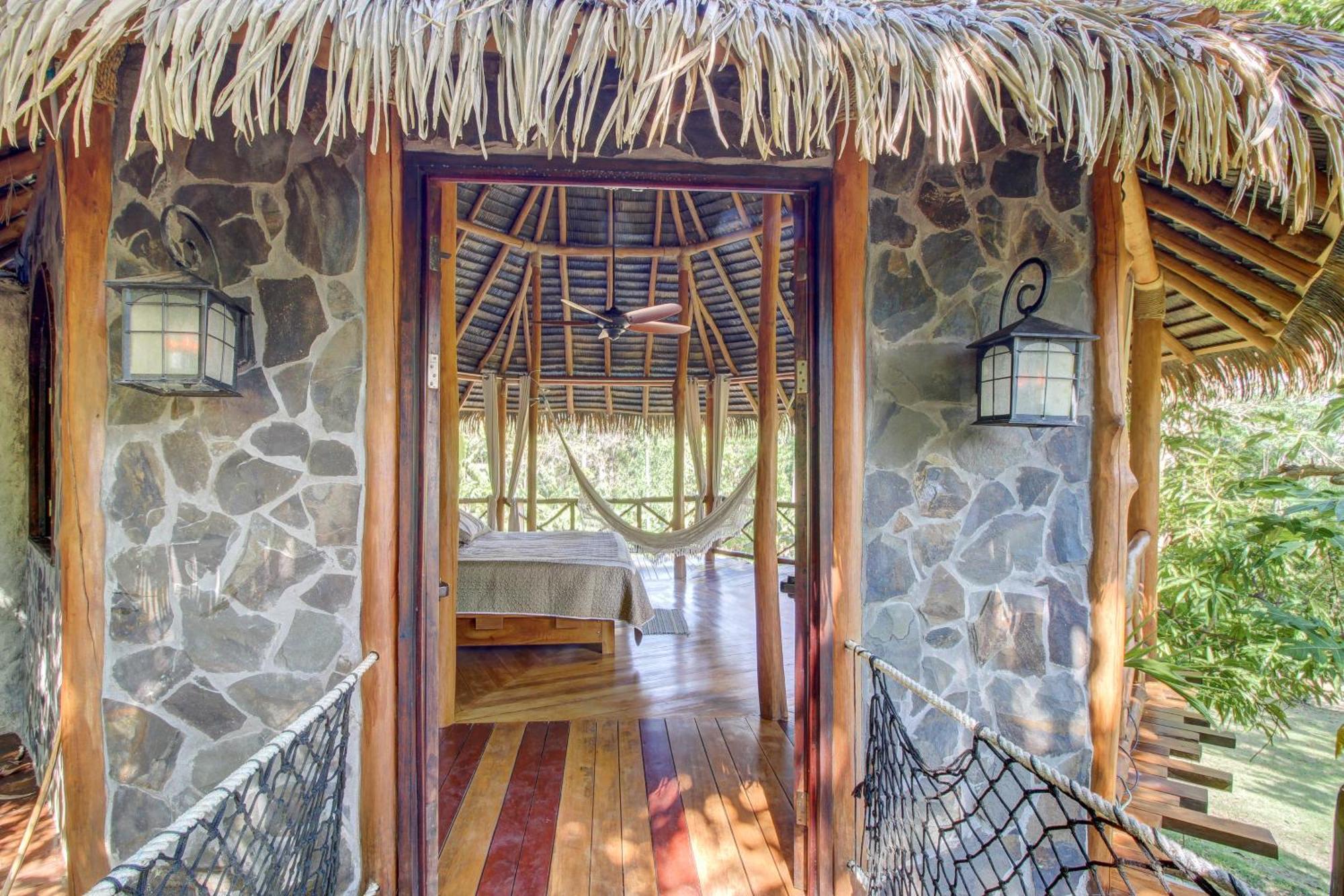 فيلا Casa Contiki Cabo Matapalo المظهر الخارجي الصورة